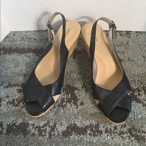 Women’s lands end wedge shoe size 10